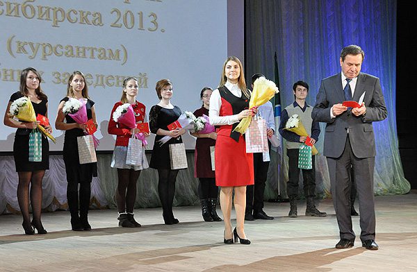 Студенты и аспирантка НГПУ – стипендиаты мэрии Новосибирска