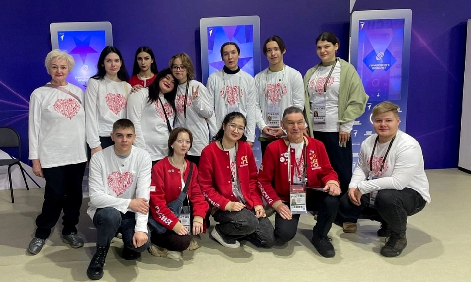 На Международной выставке в Москве работают волонтеры из Куйбышевского района