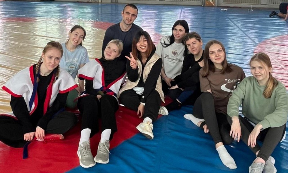 Будущие педагоги из Новосибирска отправились изучать ушу в Китай